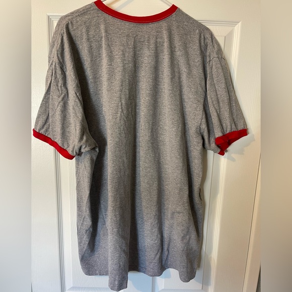 WDW Pride Shirt - Picture 2 of 3